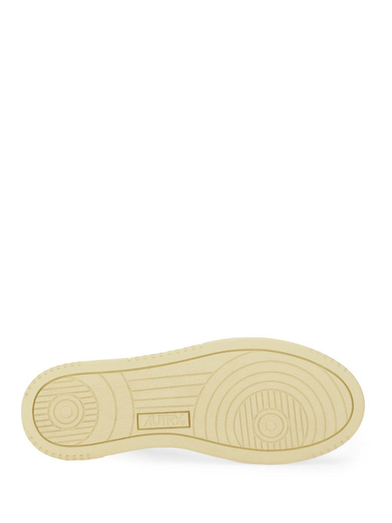 Autry "Medalist Low" Sneaker