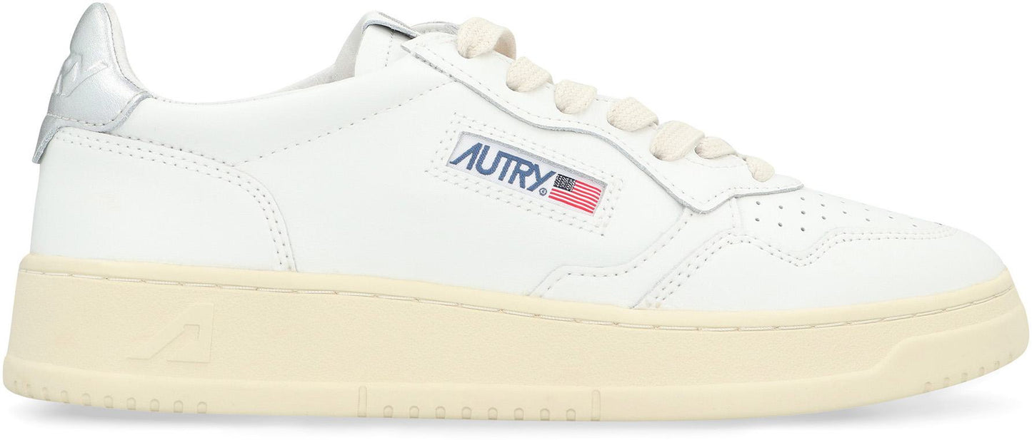 Autry Medalist Leather Low-Top Sneakers