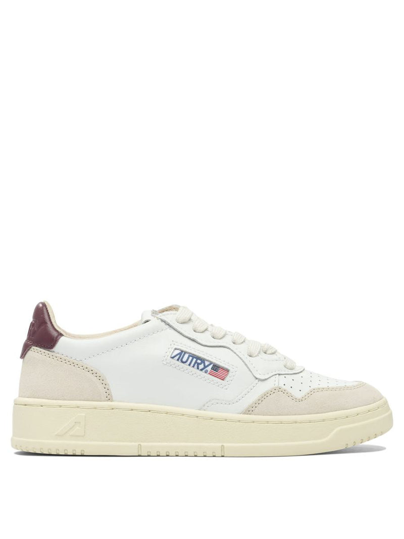 Autry "Medalist Low" Sneakers