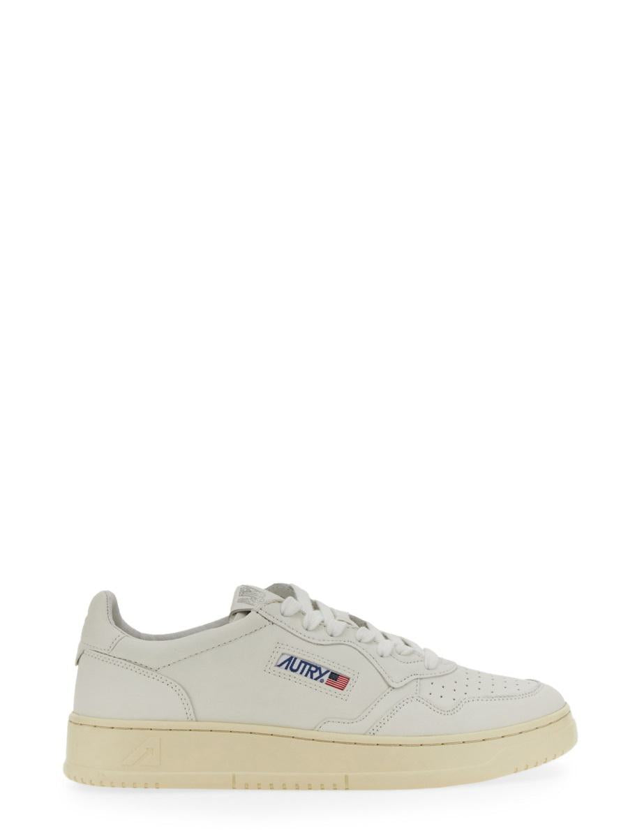 Autry "Medalist Low" Sneaker