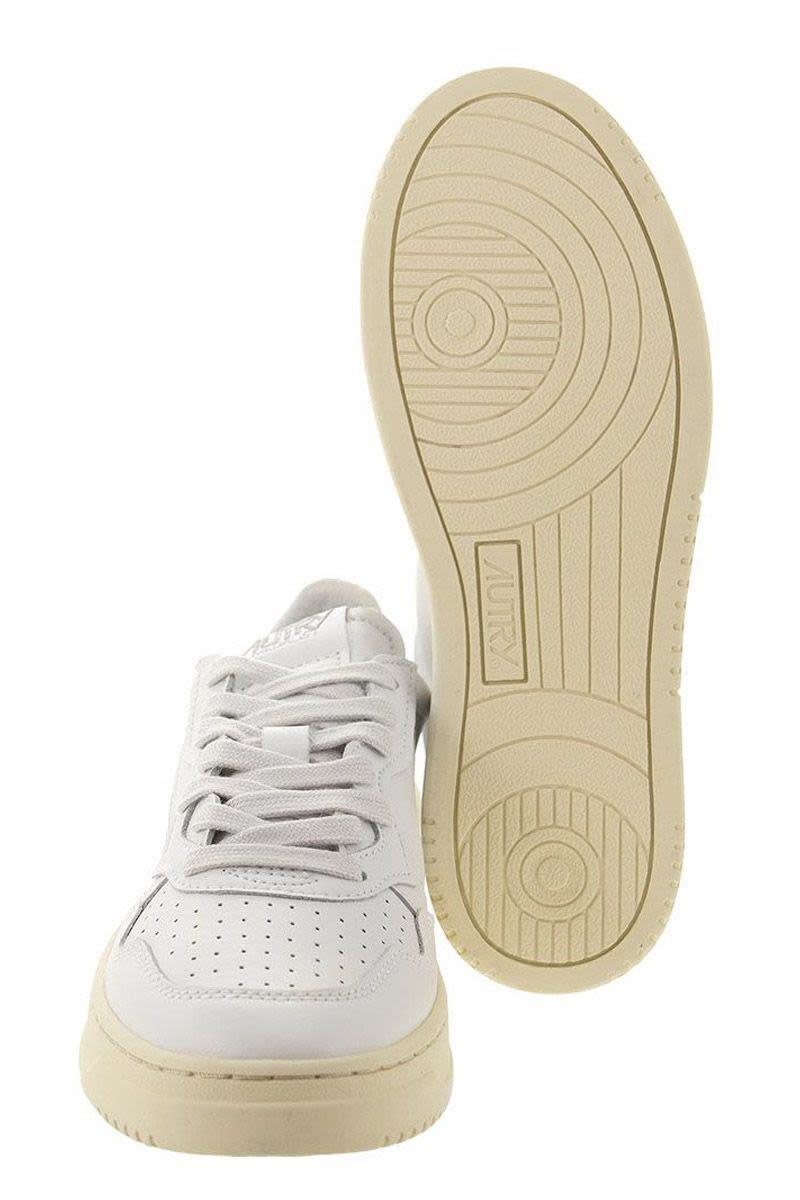 Autry Medalist Low - Leather Sneakers