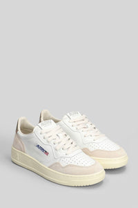 Autry Medalist Low Sneakers