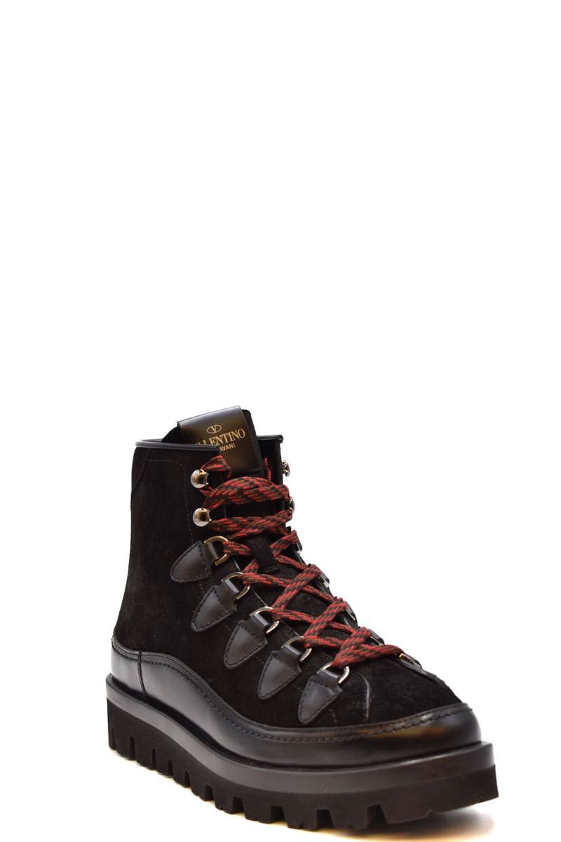 VALENTINO GARAVANI 靴子