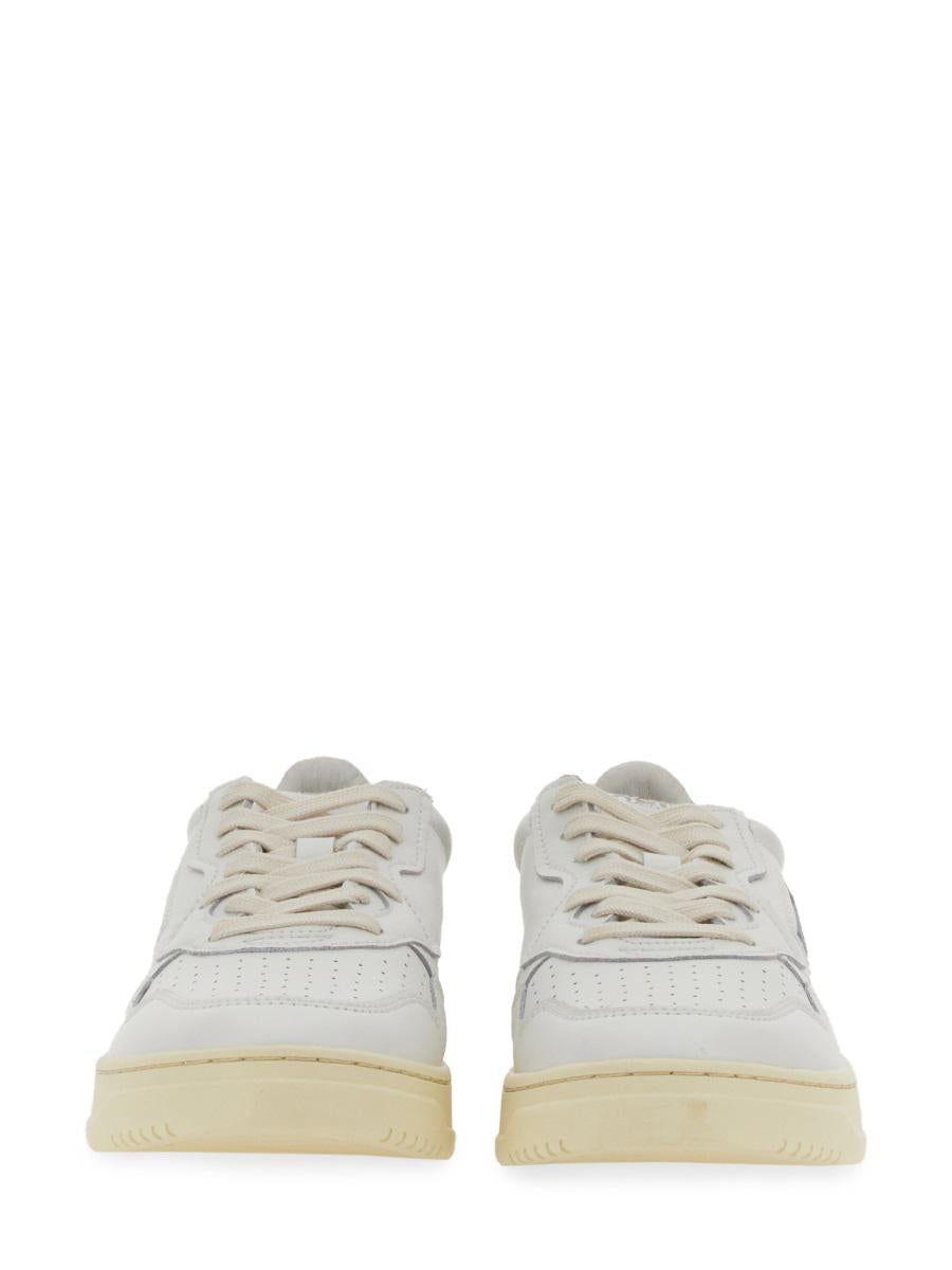 Autry Medalist Low Sneaker