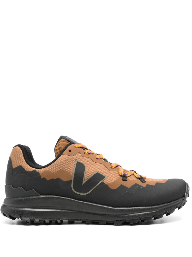 Veja Fitz Roy Trek Shell Shoes