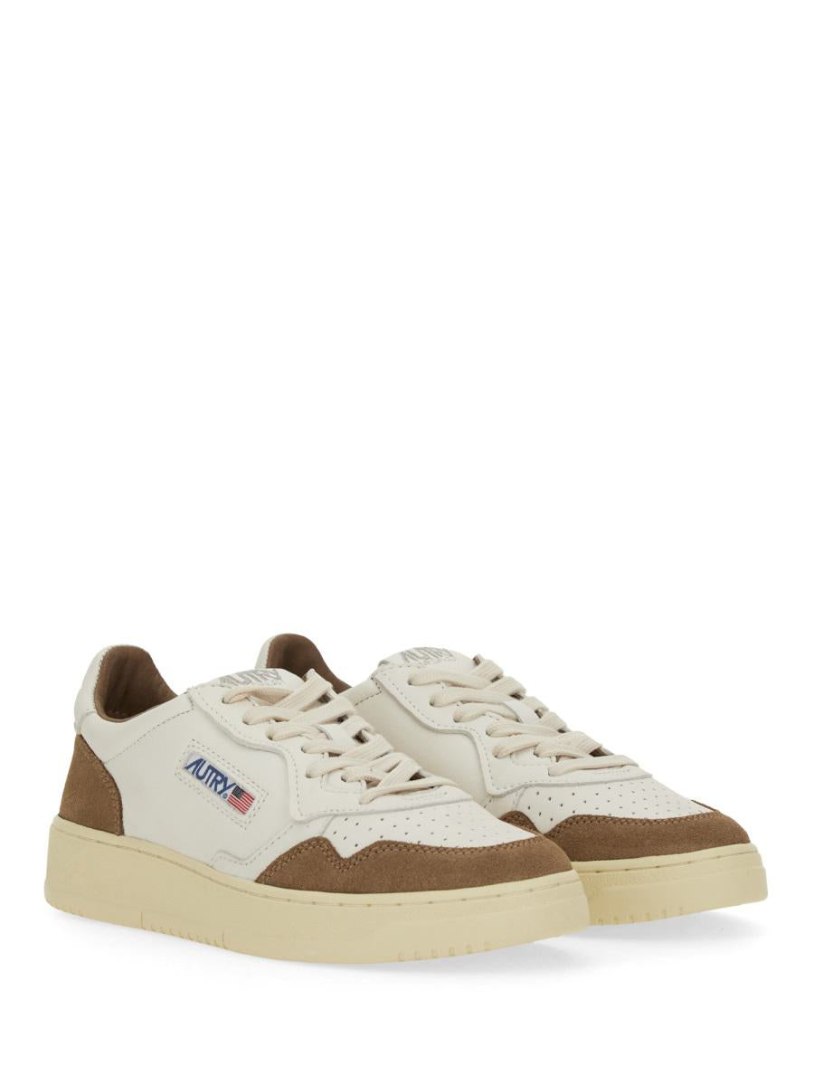 Autry "Medalist Low" Sneaker