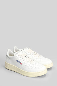 Autry Medalist Low Sneakers