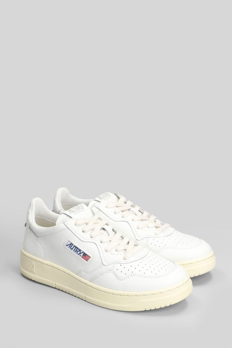 Autry Medalist Low Sneakers