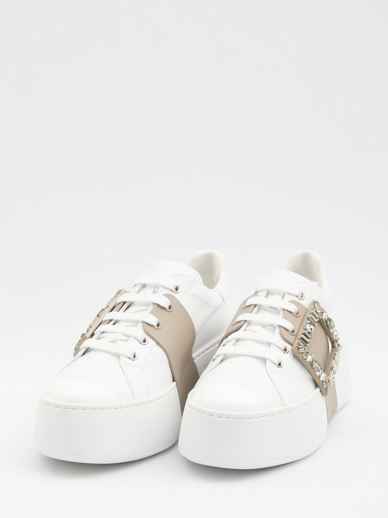 Viv' Skate Sneakers In Leather




Chiedi A Chatgpt