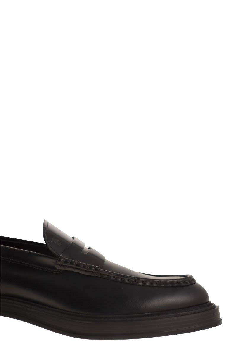 Tod'S Leather Loafers