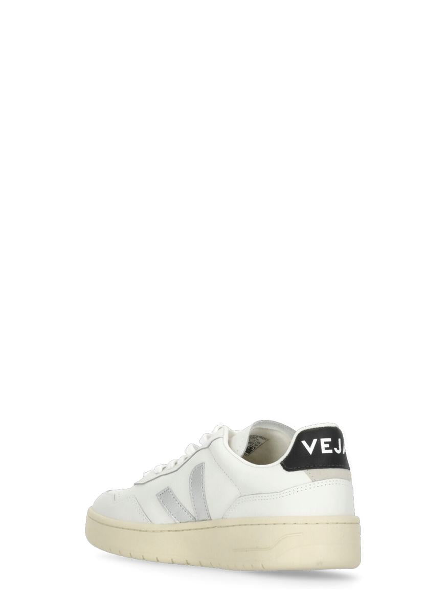Veja Sneakers