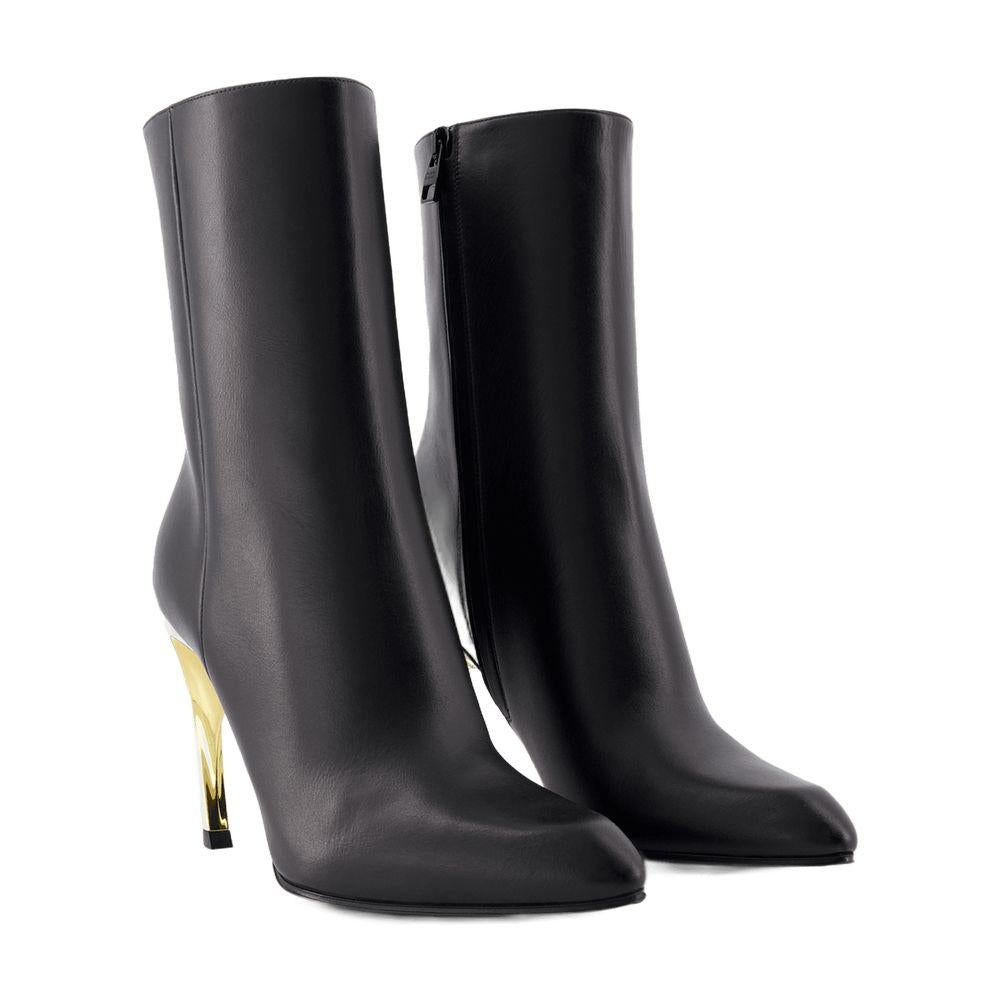 Alexander McQueen Seal Ankle Boots