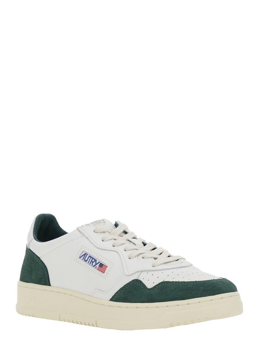 'Medalist Low' White Low Top Sneakers With Side Logo Detail In Leather And Suede Man