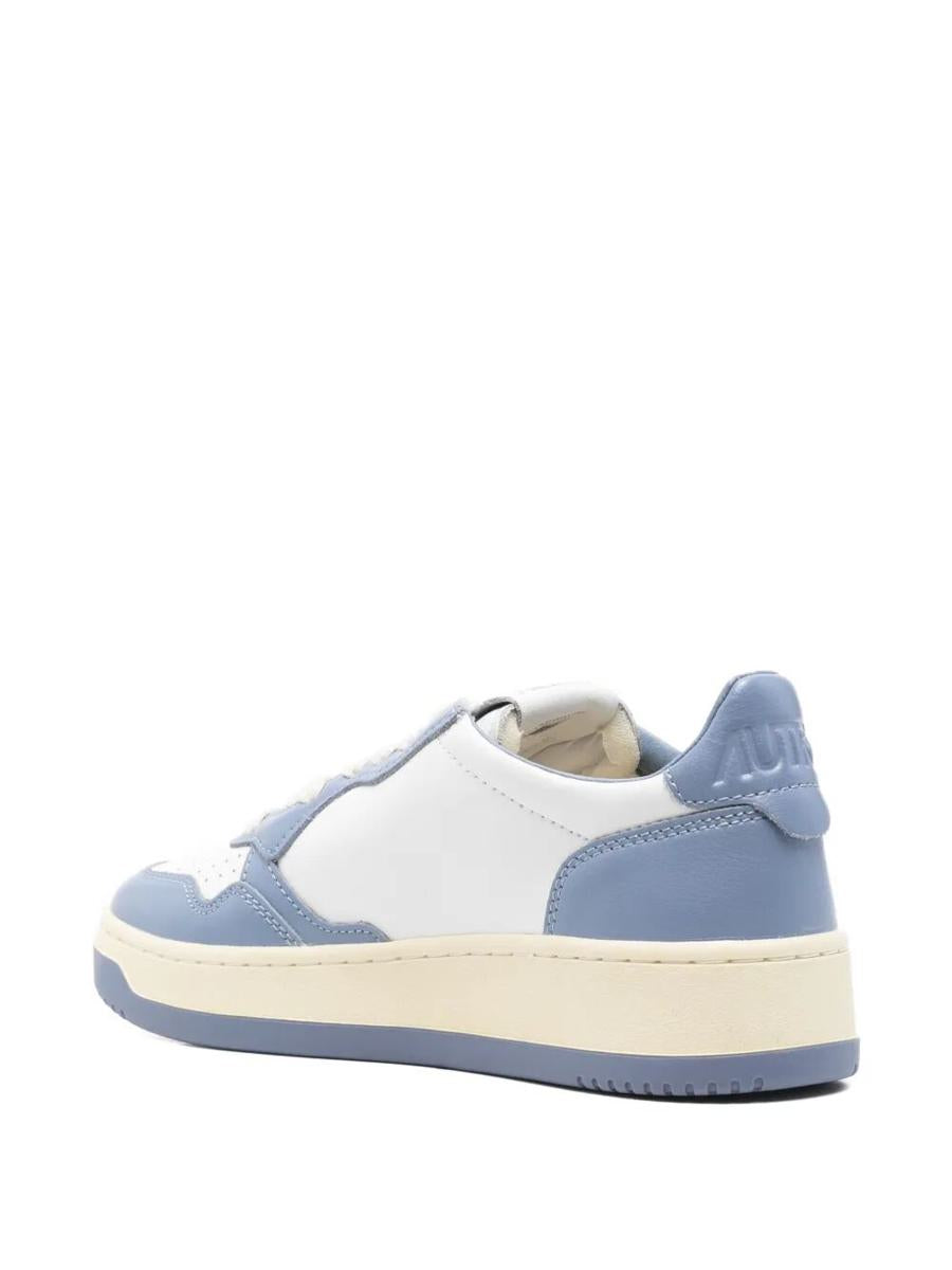 Autry Medalist Low Sneakers Bicolor In White And Tempest Leather Shoes