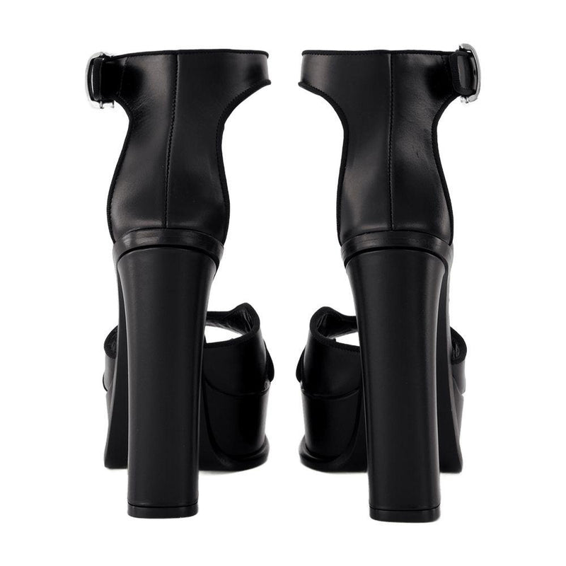 Alexander McQueen Pumps With Silver Hardware