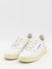 Medalist Low Sneakers