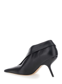 Black Pumps With Pointed Design And Side Opening Detail In Leather Woman