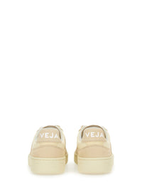Veja Sneaker V-90