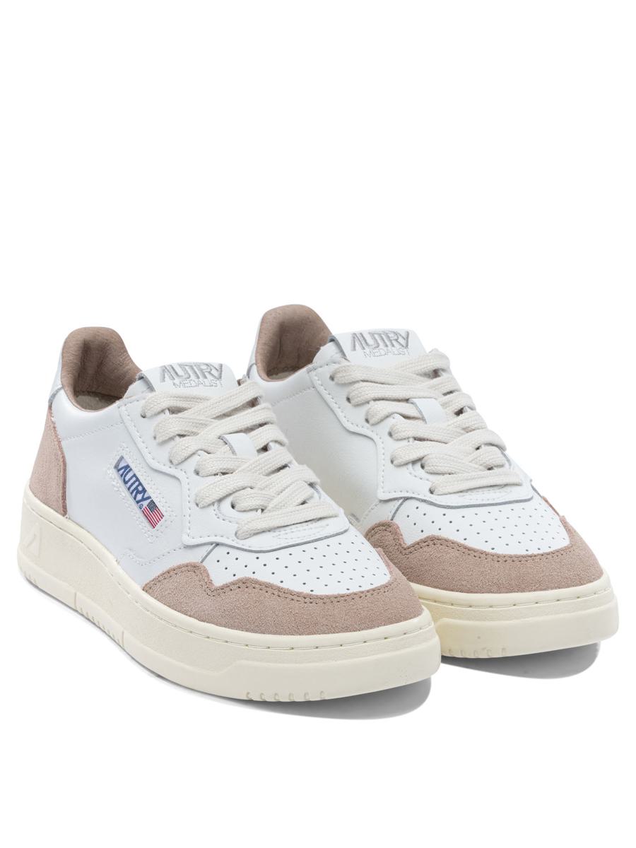 Autry "Medalist Low" Sneakers