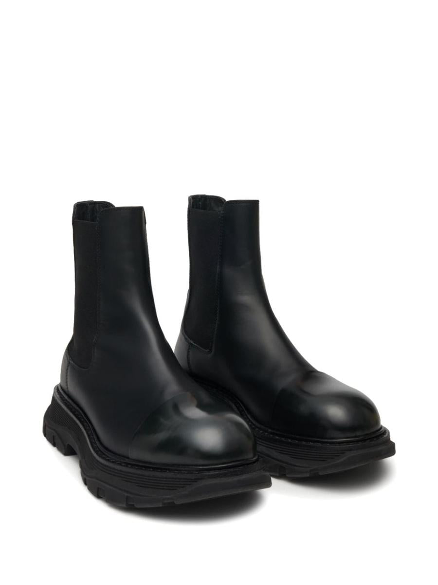 Alexander McQueen Leather Chelsea Boots