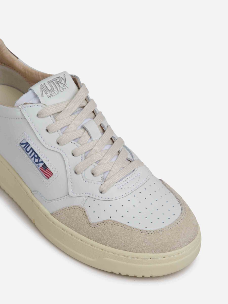 Autry Medalist Low Sneakers