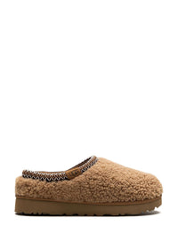 UGG Flat Shoes