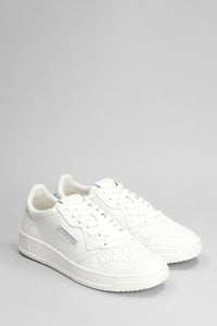Autry Medalist Low Sneakers