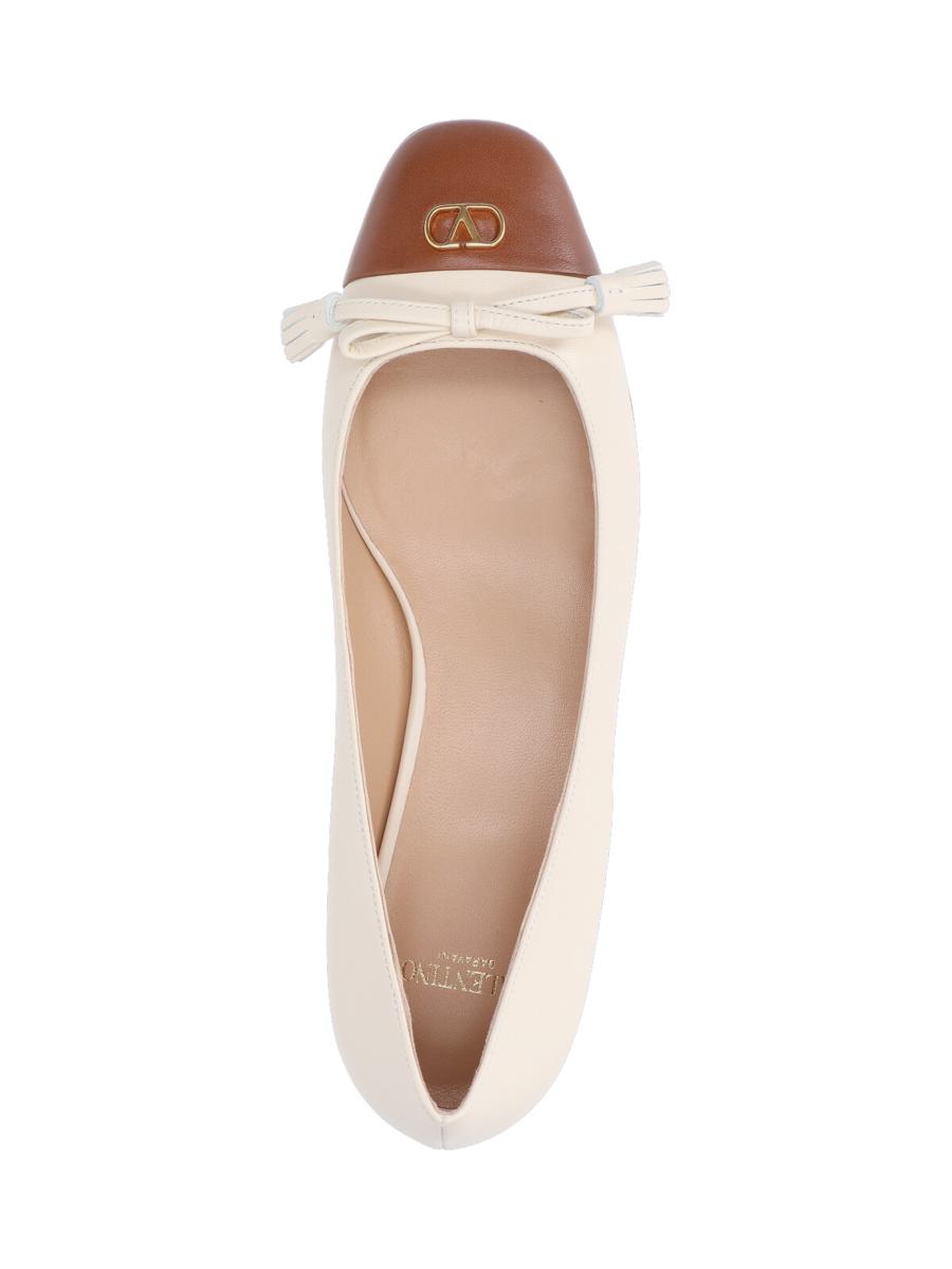 Valentino Garavani Flat Shoes