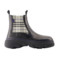 Burberry Creeper Chelsea Low Ankle Boots