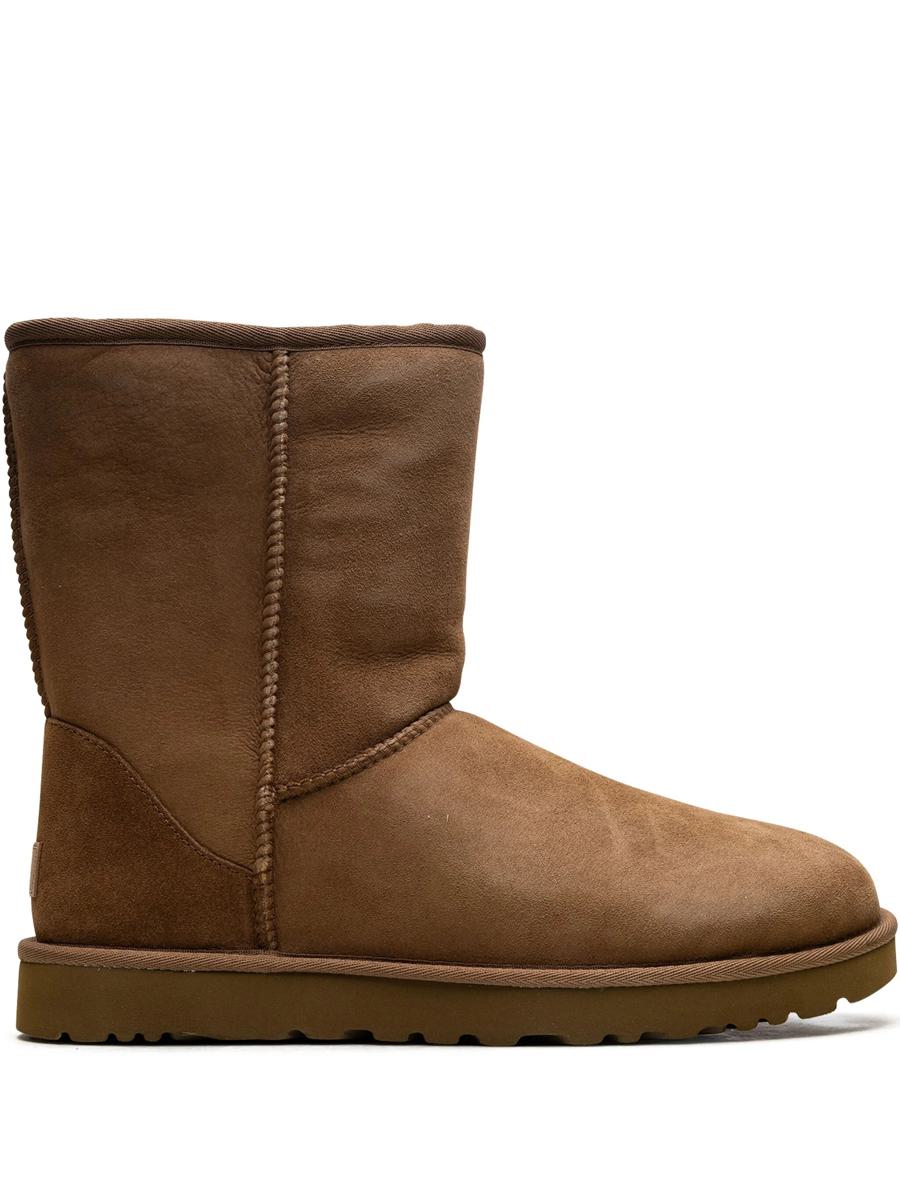 UGG W Classic Short Ii Shoes
