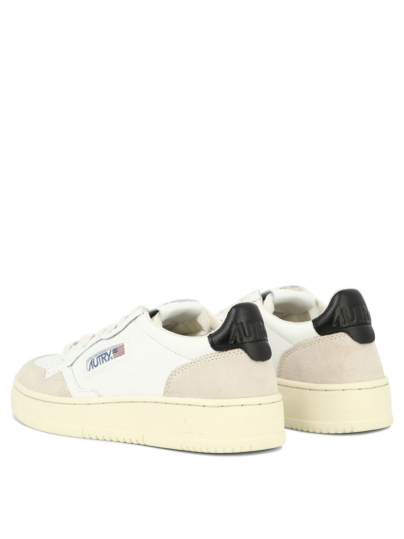 autry-medalist-low-sneakers-1764886492007738389-3