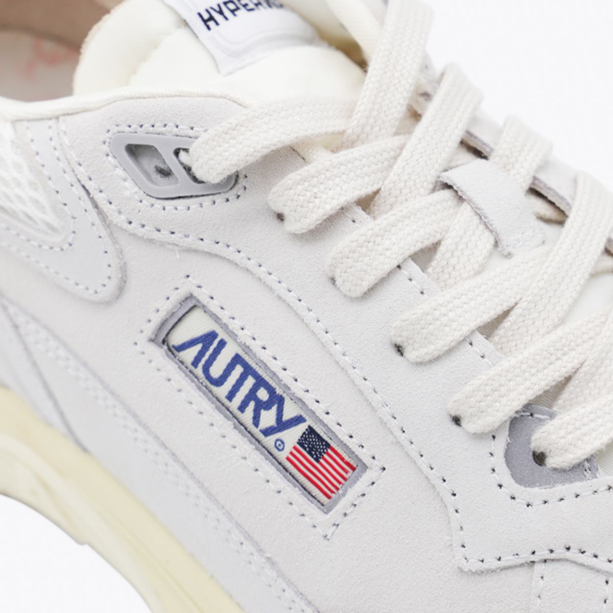 Autry White And Silver Leather Hyperway Sneakers