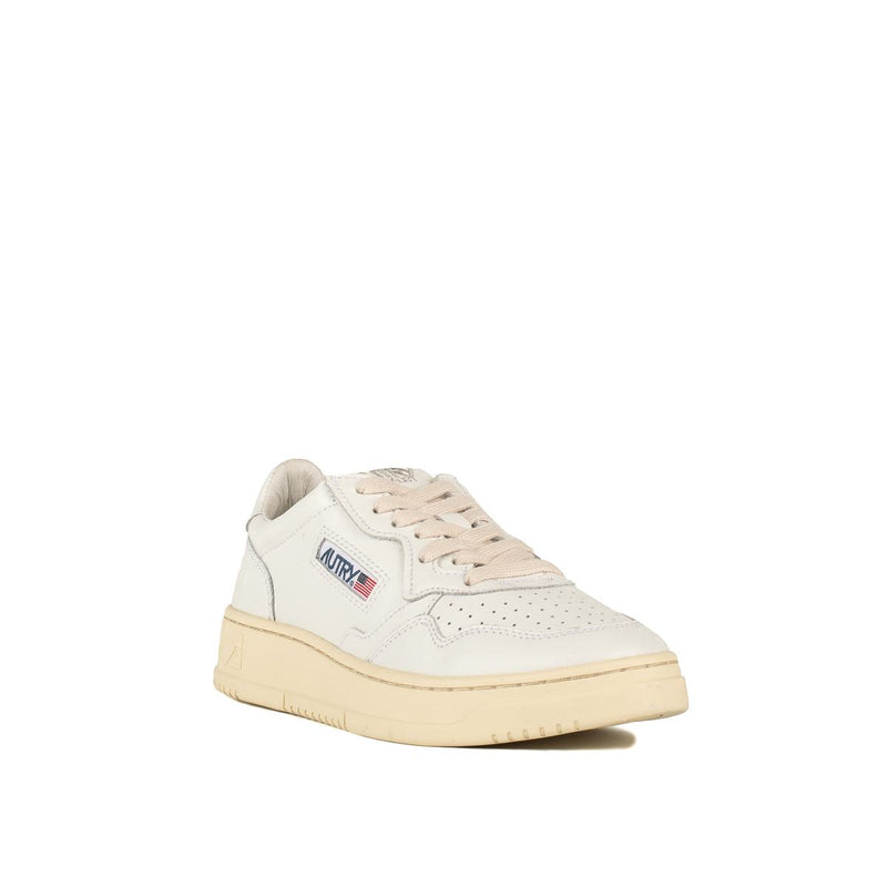Autry White Leather Medalist Low Sneakers