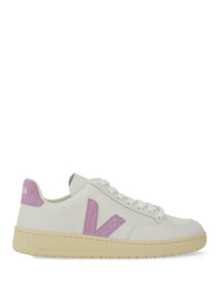 Veja Sneaker "V-12"