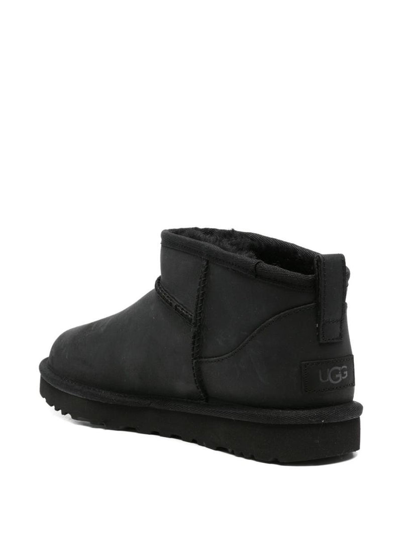 UGG Boots Black