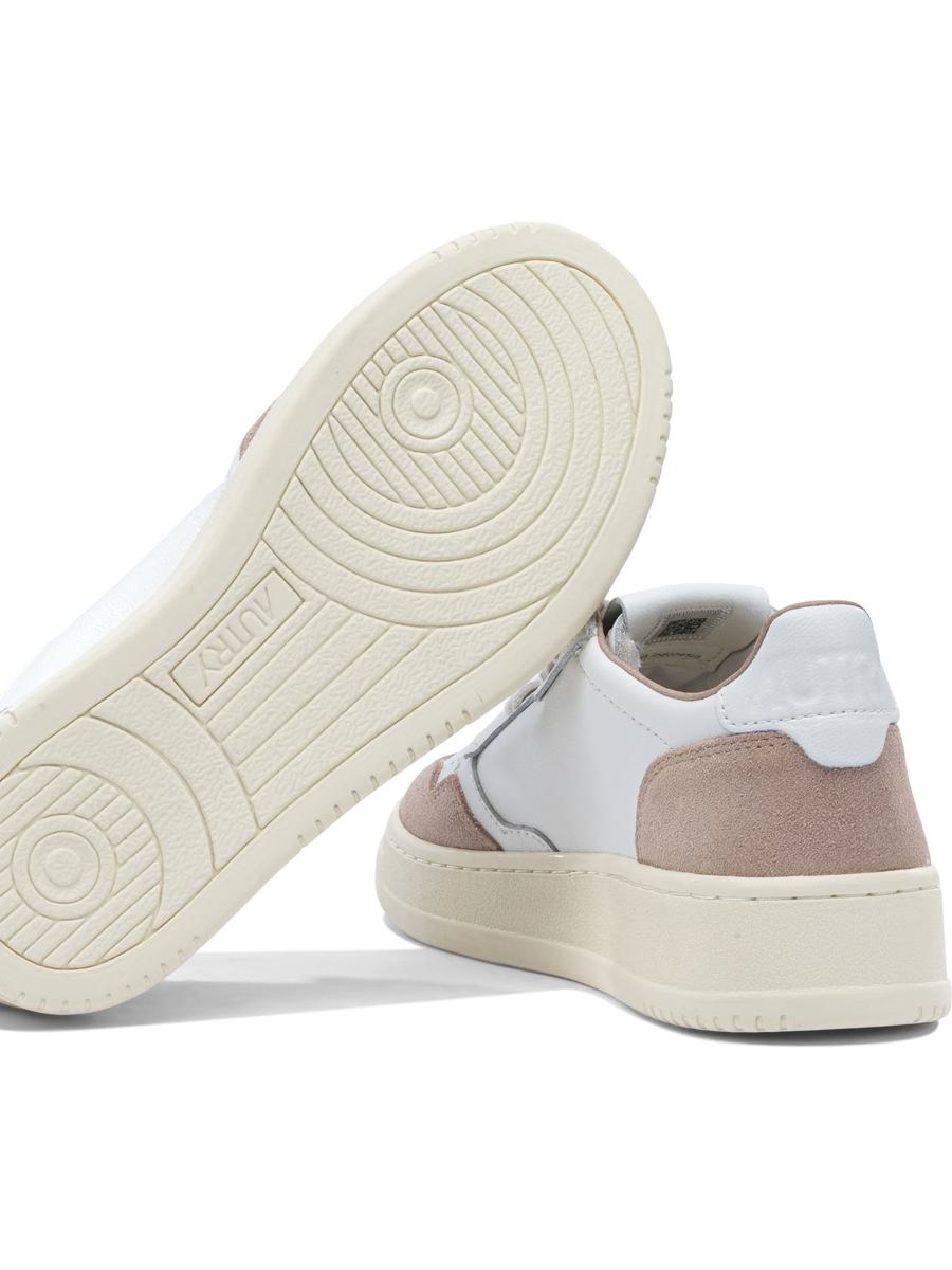 Autry "Medalist Low" Sneakers