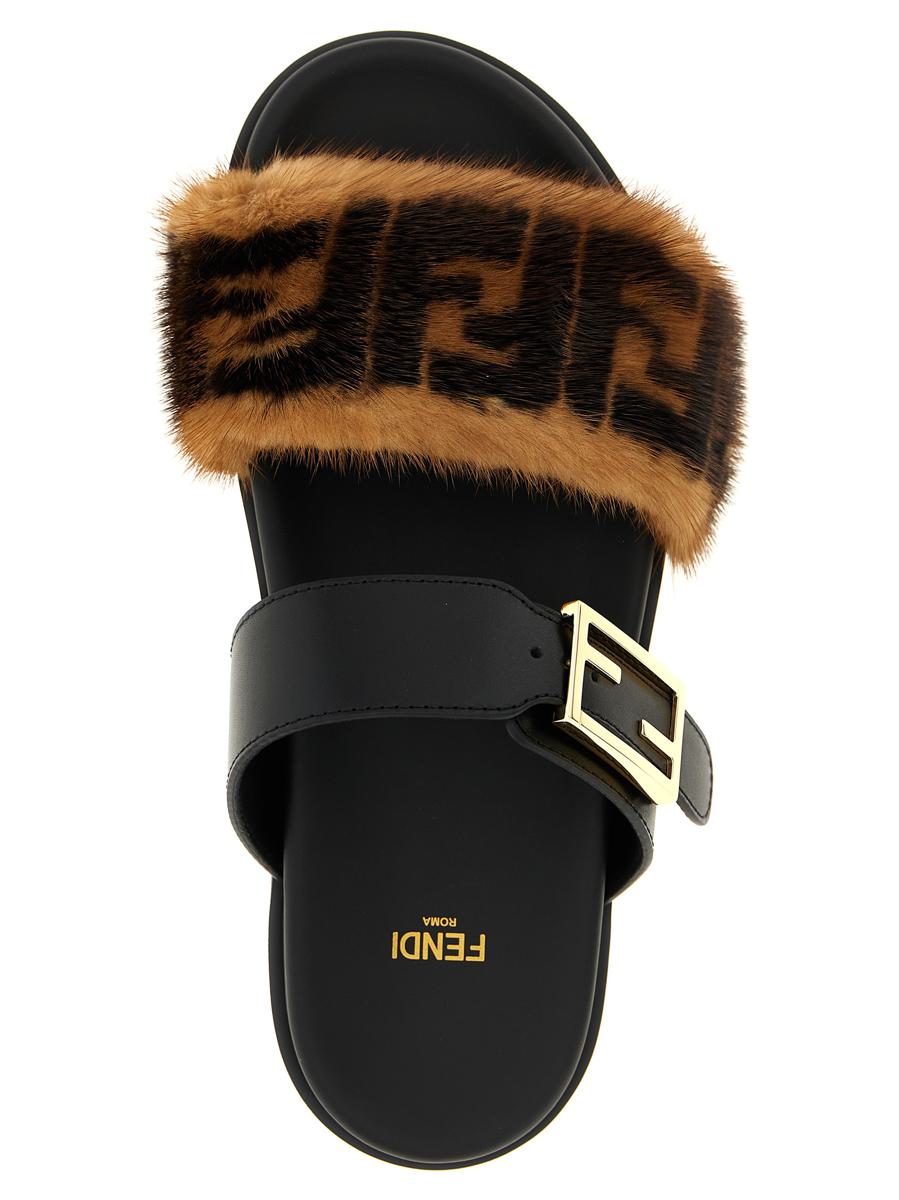 Fendi 'Fendi Feel' Slides
