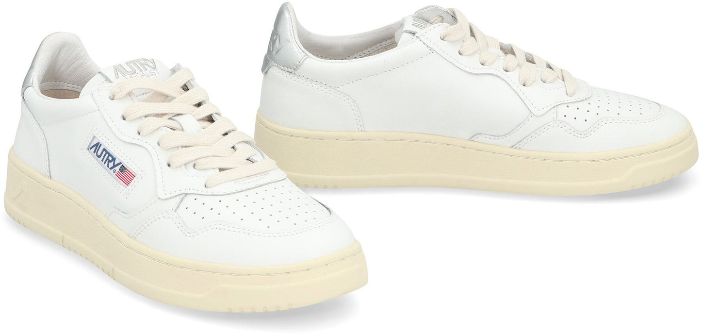 Autry Medalist Leather Low-Top Sneakers