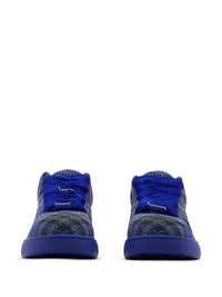 Burberry Sneakers & Slip-On