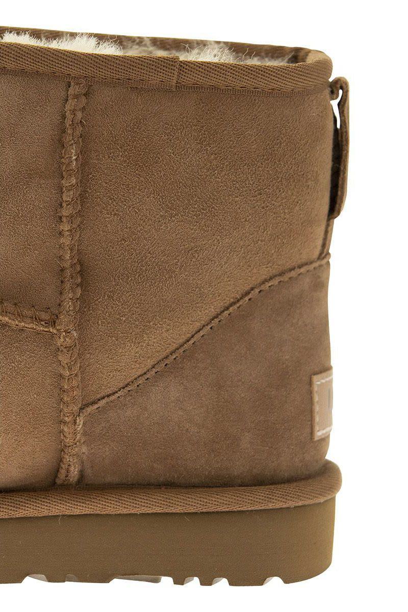 UGG Mini Classic Ii - Boots