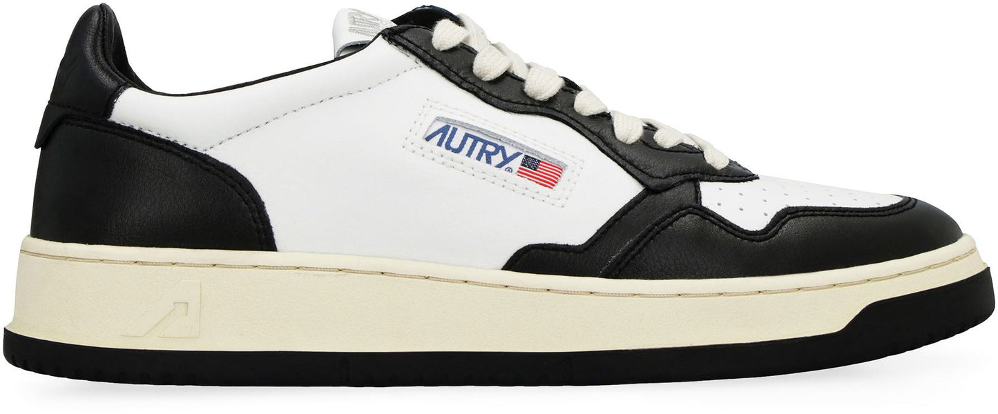 Autry Medalist Low-Top Sneakers