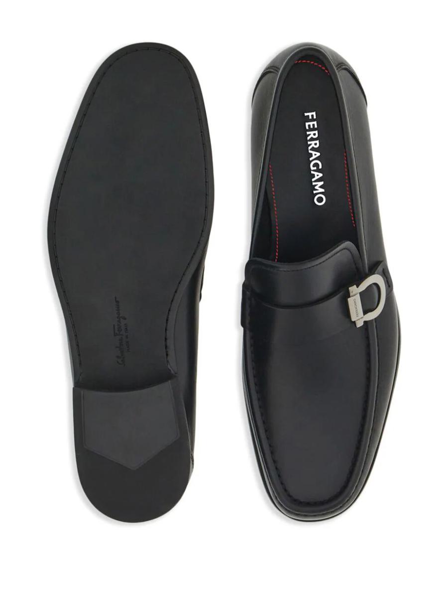 Salvatore Ferragamo Gancini Ornament Caspian Leather Loafers Shoes