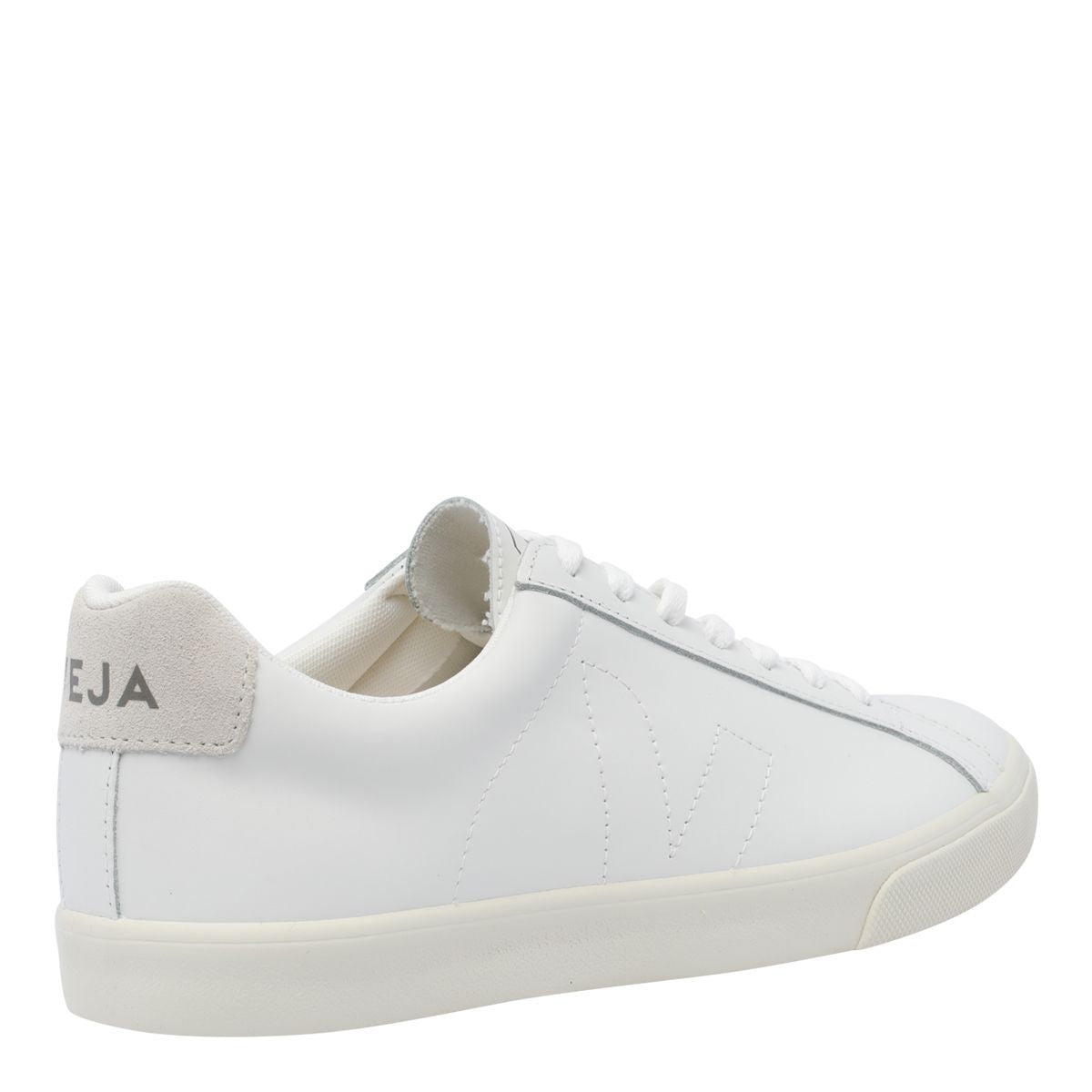 veja-sneakers-1764886748009466623-1
