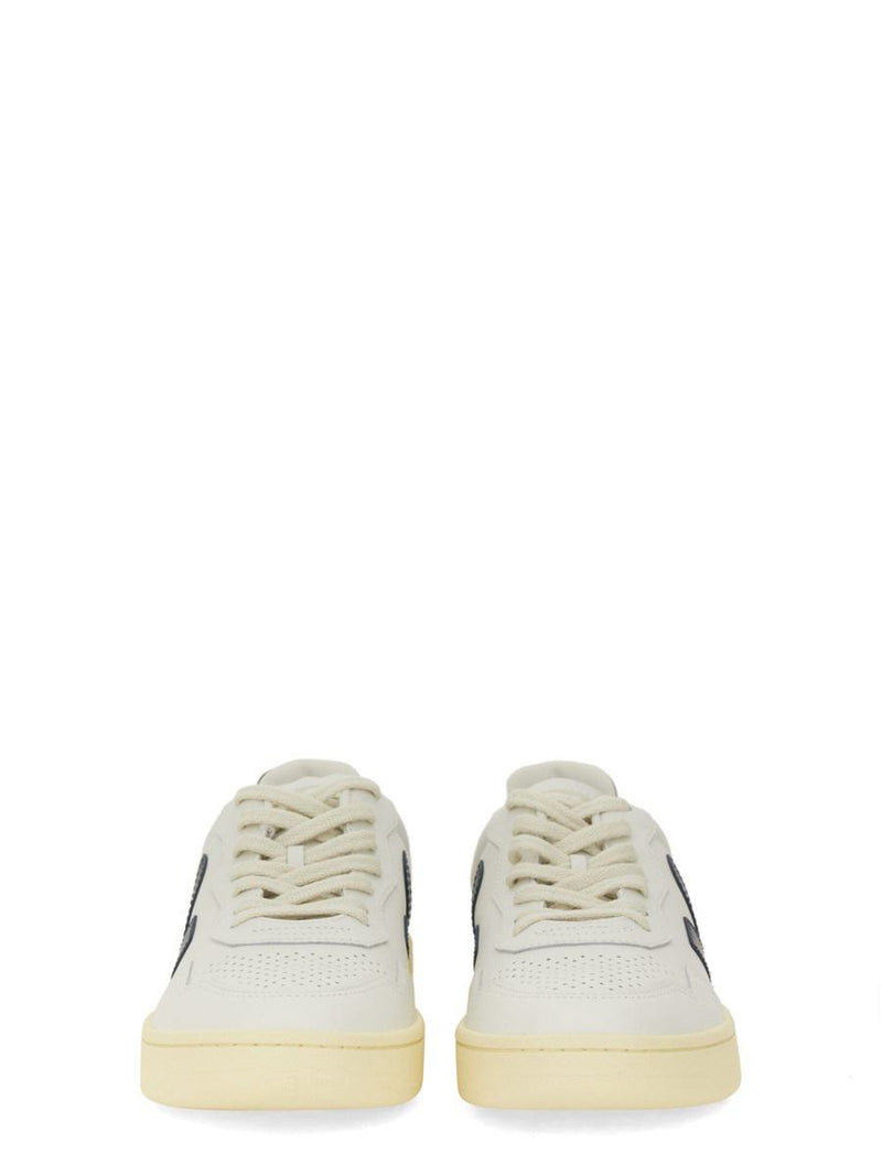 Veja Sneaker V-90