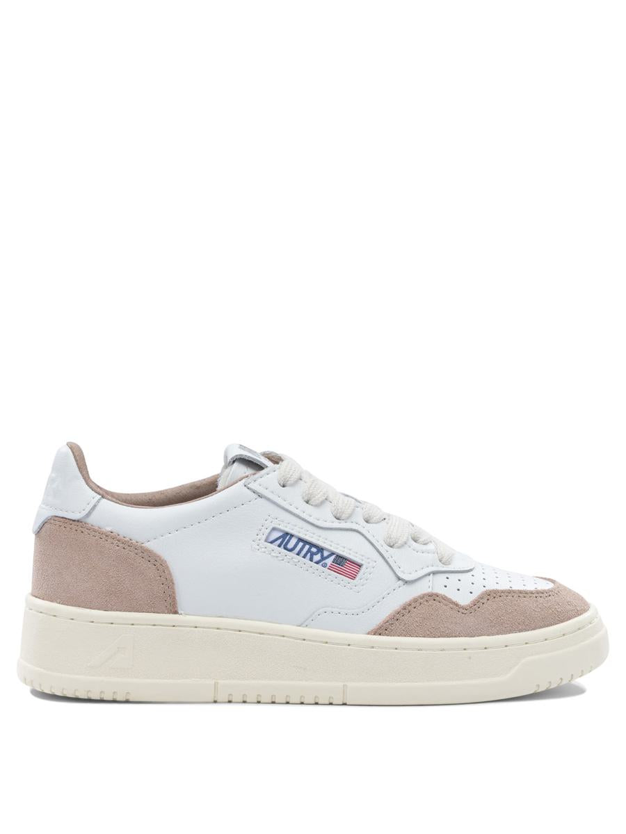 Autry "Medalist Low" Sneakers
