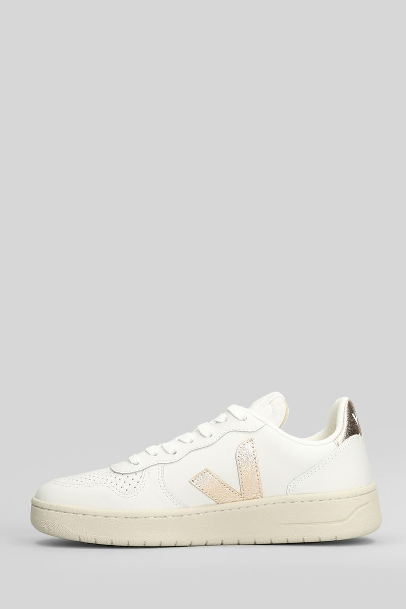 Veja V-10 Sneakers