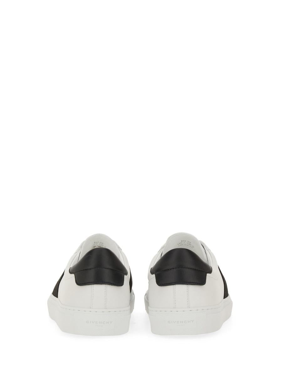 Givenchy "Urban Street" Sneaker