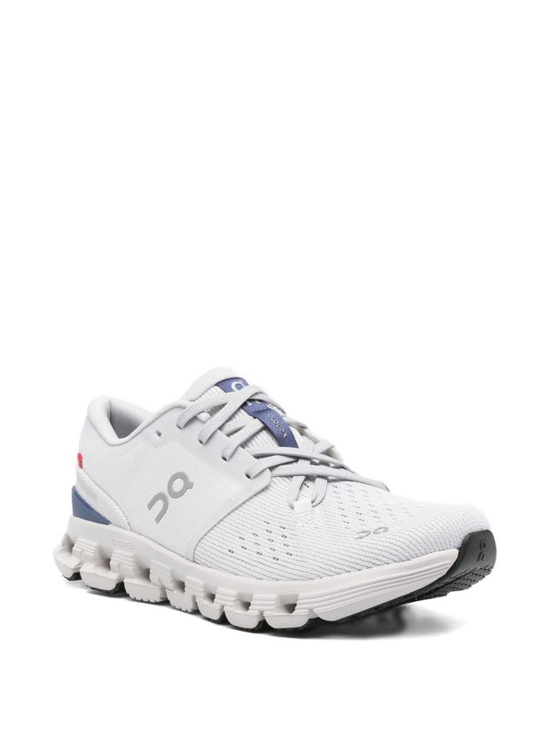 On Running Cloud X 4 Sneakers