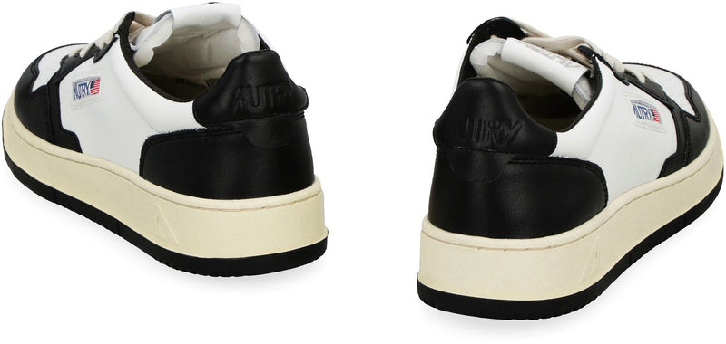 Autry Medalist Low-Top Sneakers