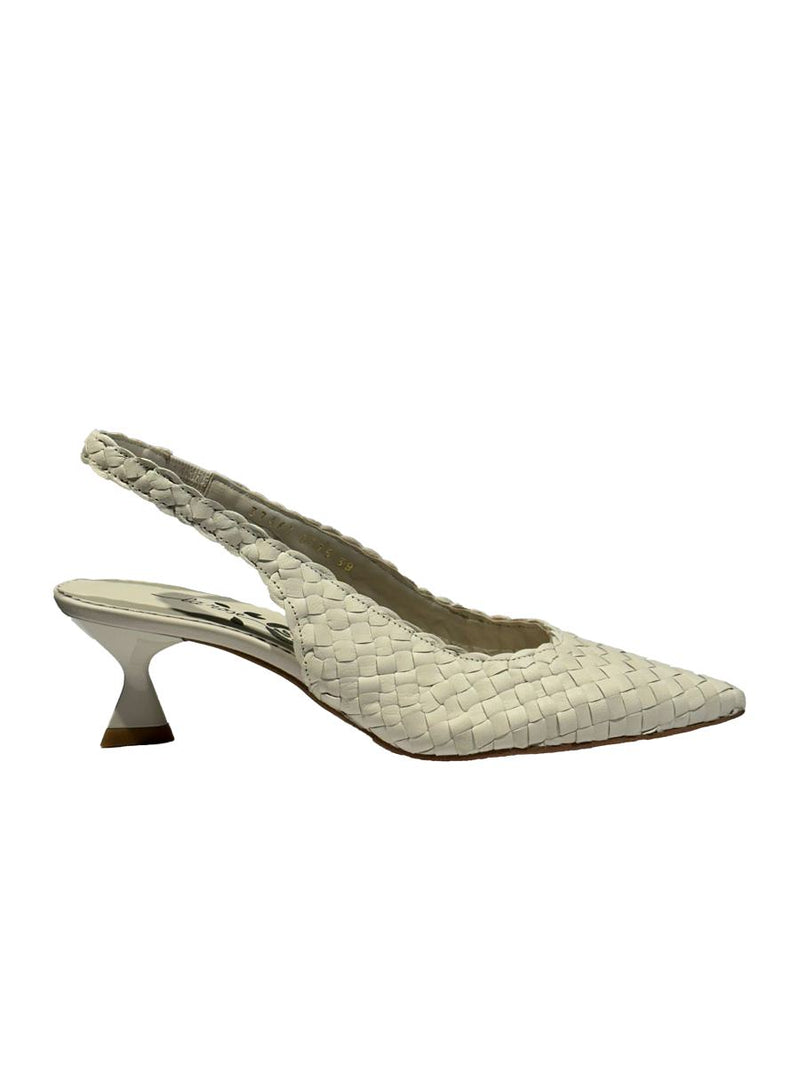 La Rose Carol Pointed Slingback